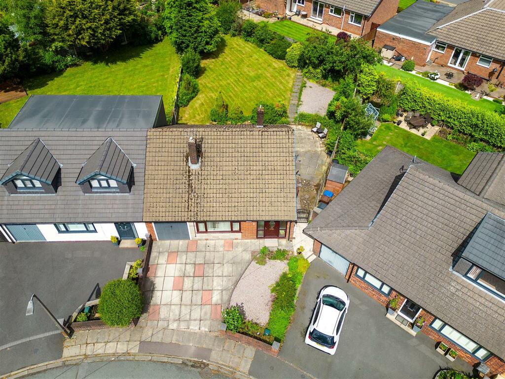 Additional property image - Sandringham Drive, Greenmount, Bury