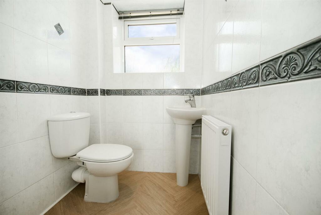 Additional property image - Pinewood Crescent, Ramsbottom, Bury