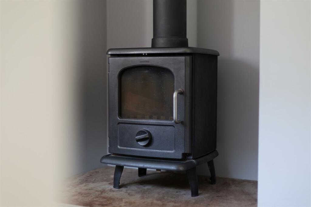 Additional property image - Esk Avenue, Ramsbottom, Bury