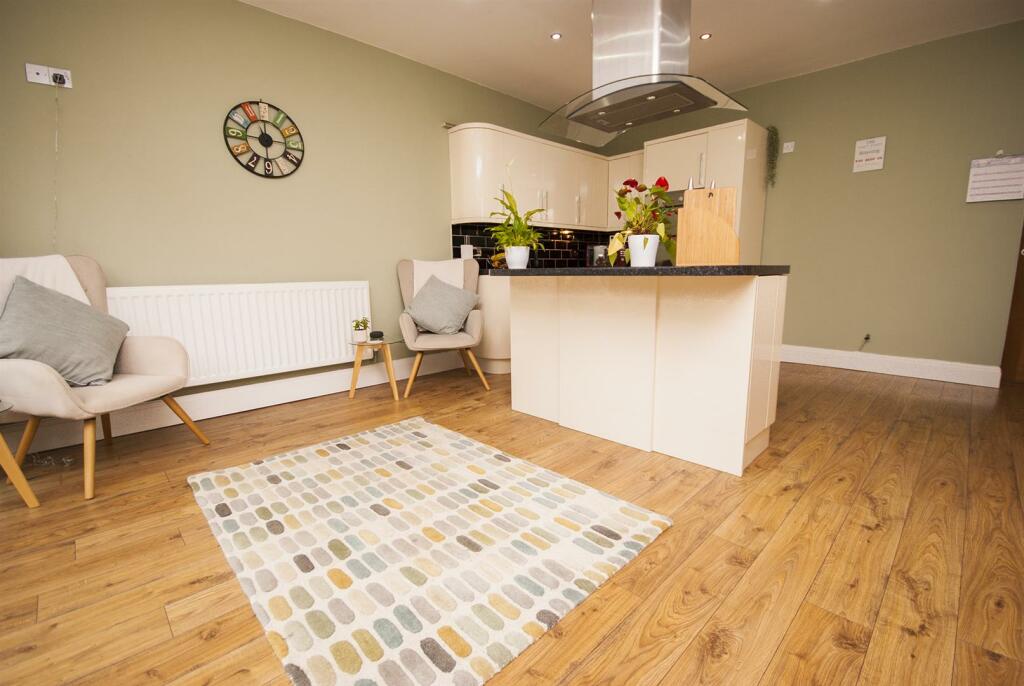 Additional property image - Linden Avenue, Ramsbottom, Bury