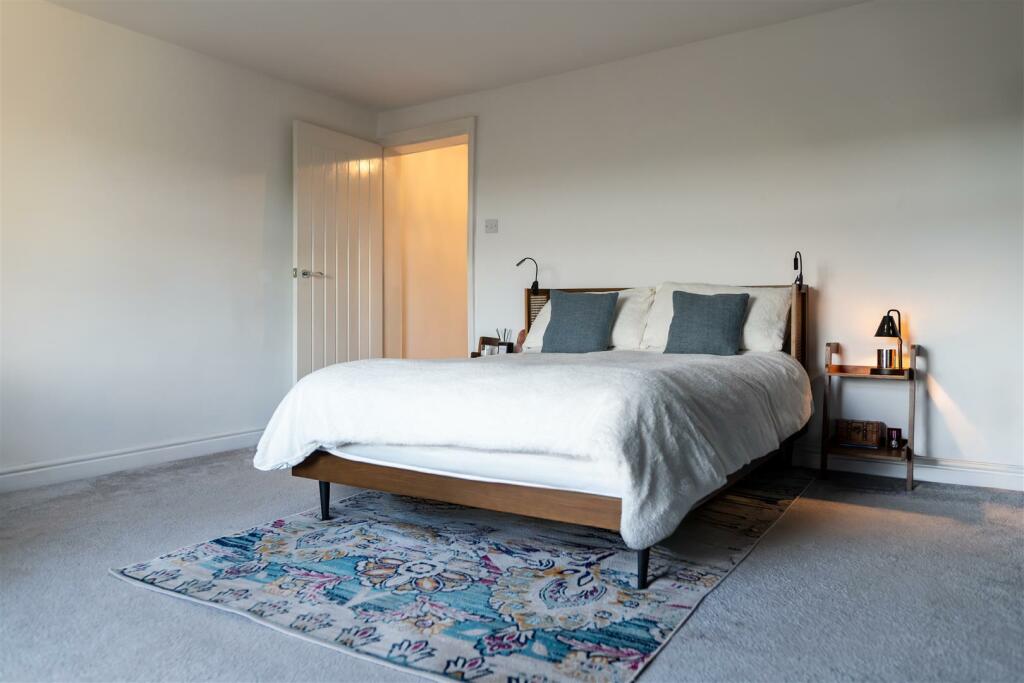 Additional property image - Chapeltown Road, Bromley Cross, Bolton