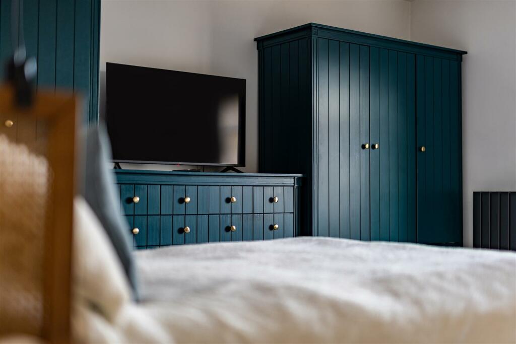 Additional property image - Chapeltown Road, Bromley Cross, Bolton