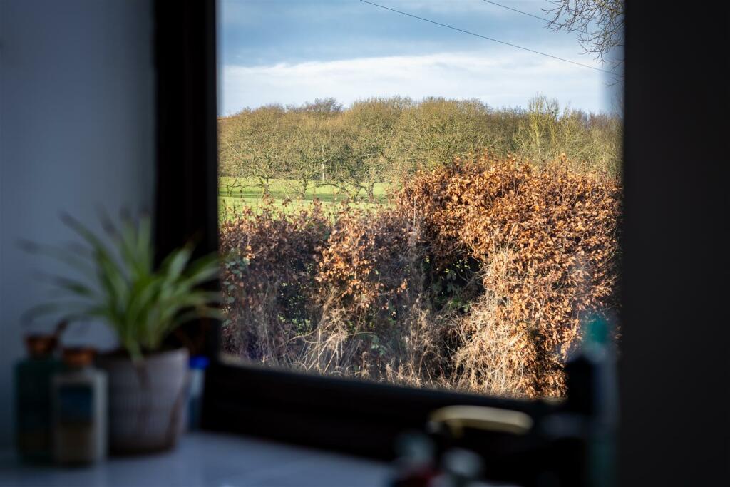 Additional property image - Chapeltown Road, Bromley Cross, Bolton