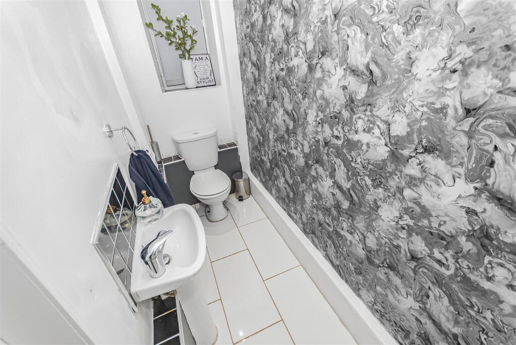 Additional property image - Falcon Avenue, Darwen