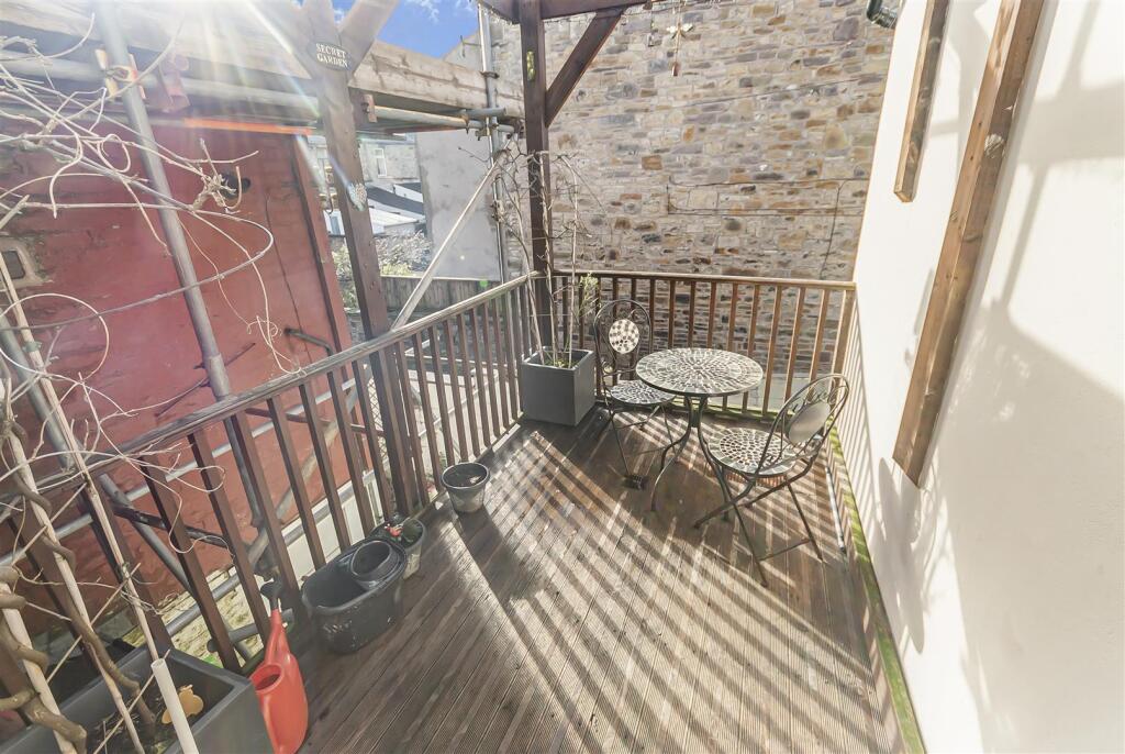 Additional property image - Falcon Avenue, Darwen