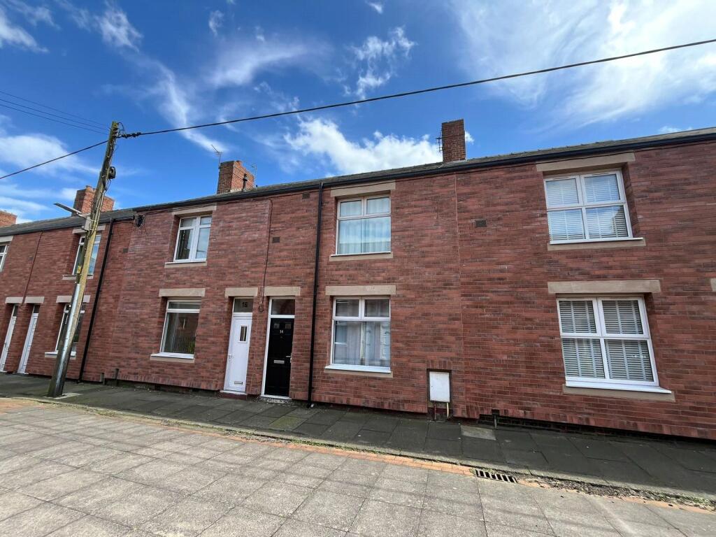 3 bedroom terraced house for rent in Newton Street, Ferryhill, County