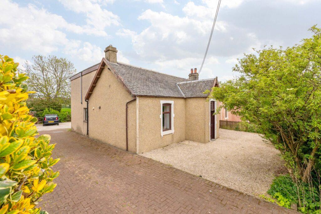 Main image of property: Albyn Cottages, Broxburn, EH52