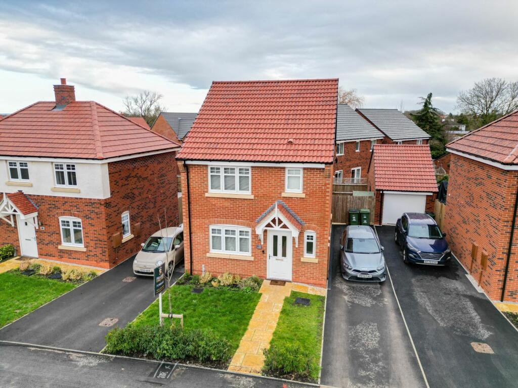 3 bedroom detached house for sale in West Field Road, Sapcote, LE9