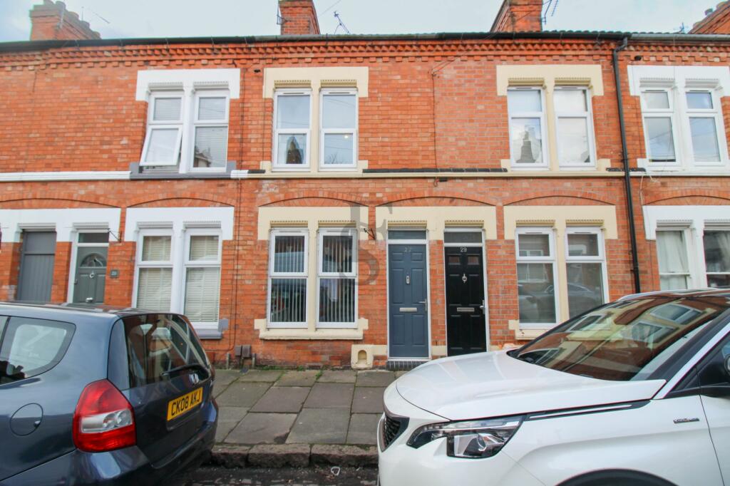 2 bedroom terraced house for sale in Edward Road, Clarendon Park, LE2