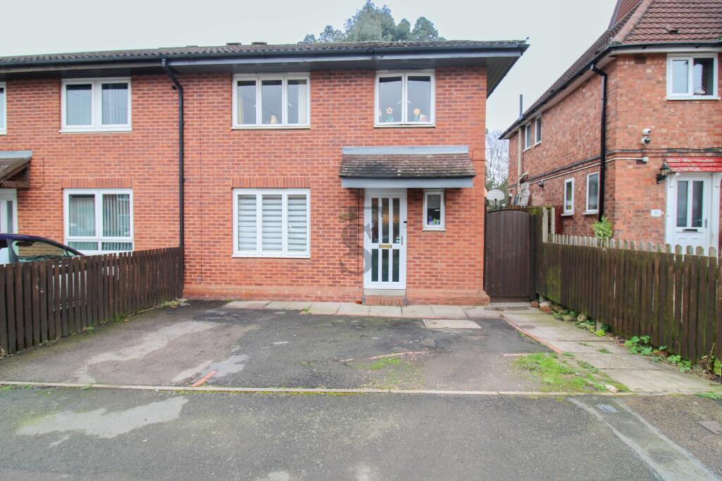 3 bedroom semidetached house for sale in Audley End, Braunstone, LE3