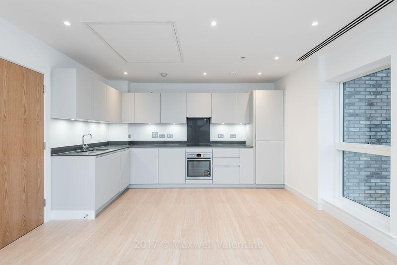 Main image of property: 41 Cherry Orchard Road, Cro0ydon