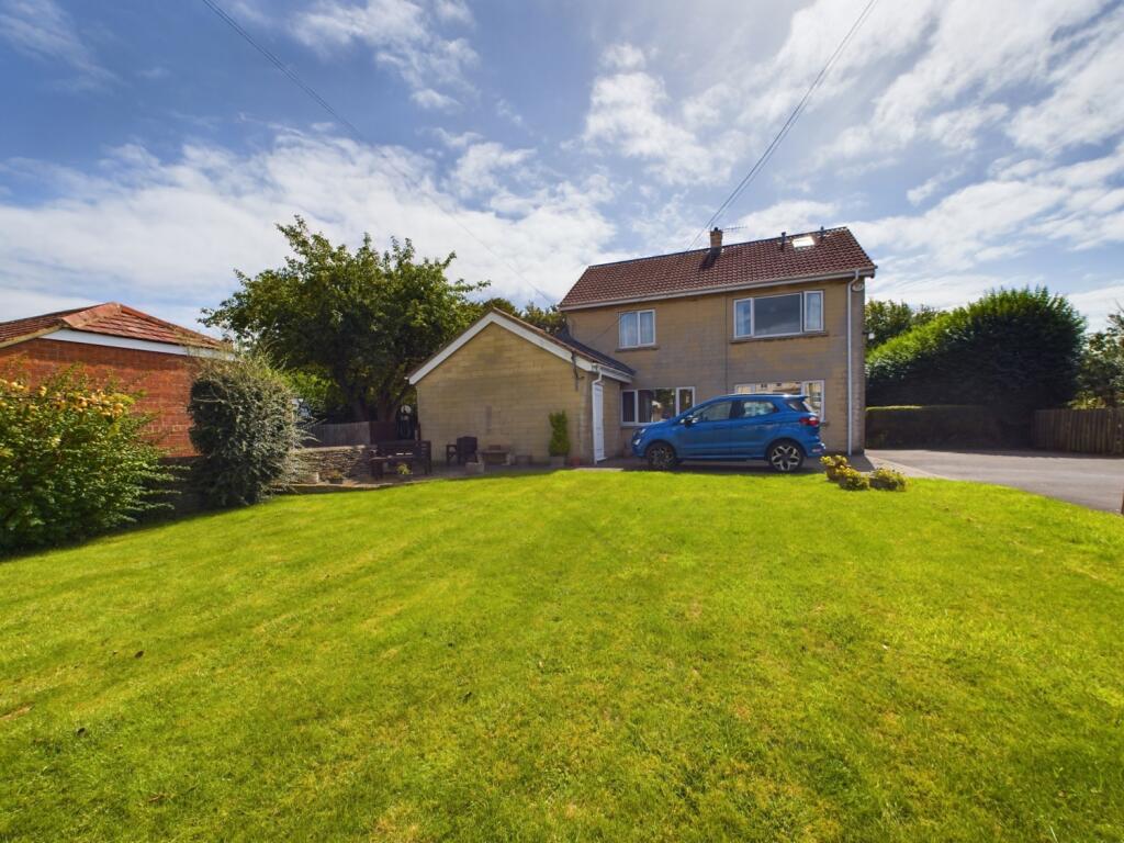 5 bedroom detached house for sale in Tormarton Road, Acton Turville