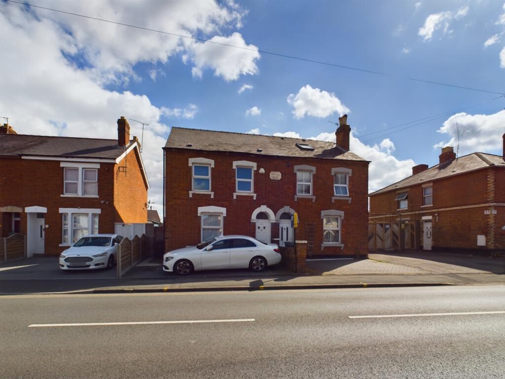 Main image of property: Painswick Road, Gloucester, Gloucestershire, GL4