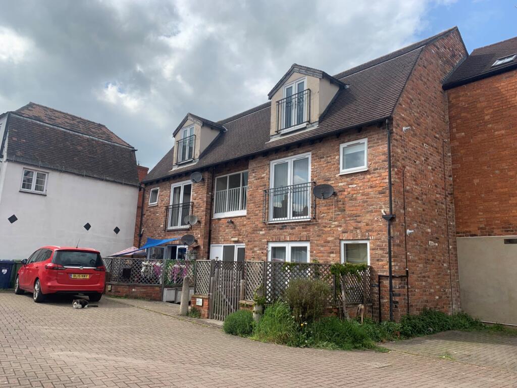 Main image of property: Coach House, Barton Street, Tewkesbury , GL20 5PR