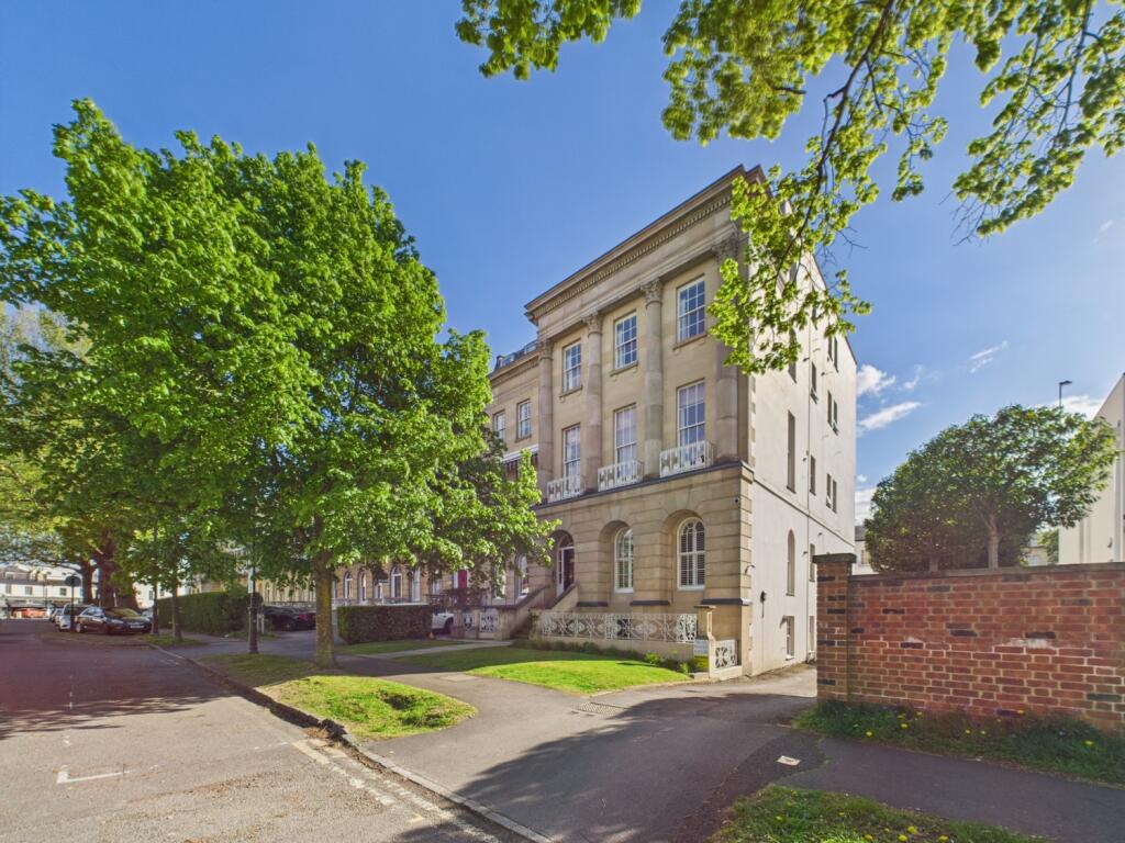Main image of property: Queens Parade, Cheltenham