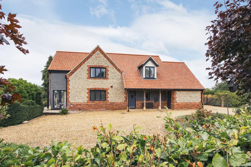 Main image of property: Chain Free in Tatterford with Habitable Outbuildings