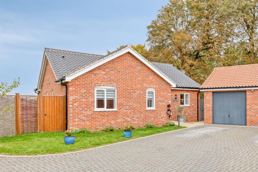 Main image of property: Modern Three Bedroom Bungalow in Little Snoring