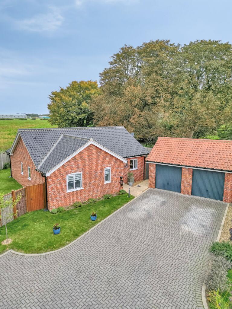 Main image of property: Modern Three Bedroom Bungalow in Little Snoring