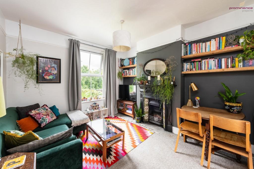 2 bedroom flat for sale in Robertson Road, Brighton BN1 5NJ, BN1