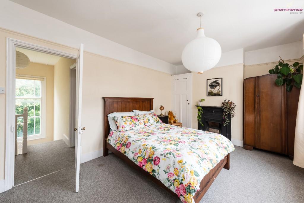 2 bedroom flat for sale in Robertson Road, Brighton BN1 5NJ, BN1