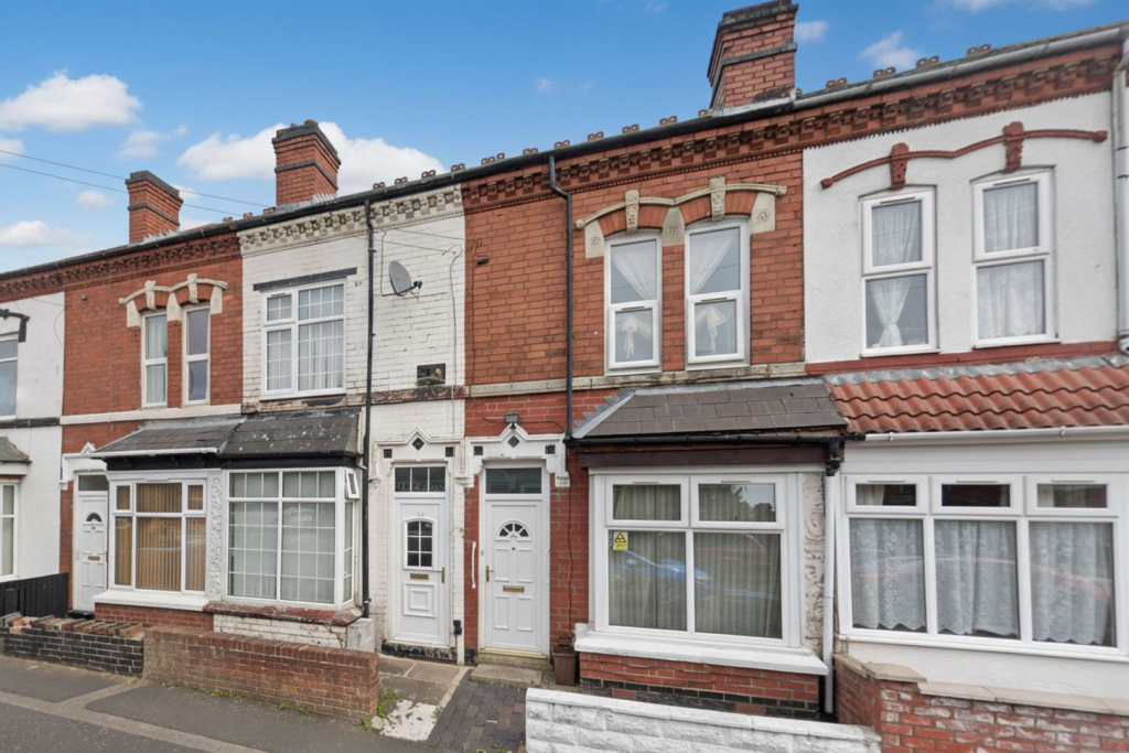 Main image of property: Silverton Road, Smethwick, B67