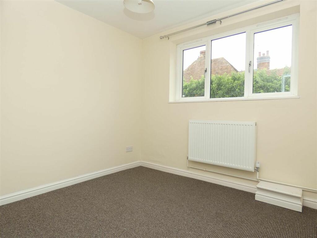 Additional property image - High Street, Bridge, CT4