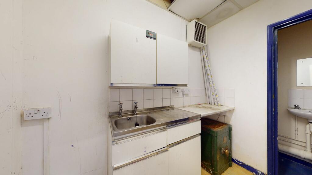 Additional image 5 of Cherry Tree Avenue, Dover, CT16