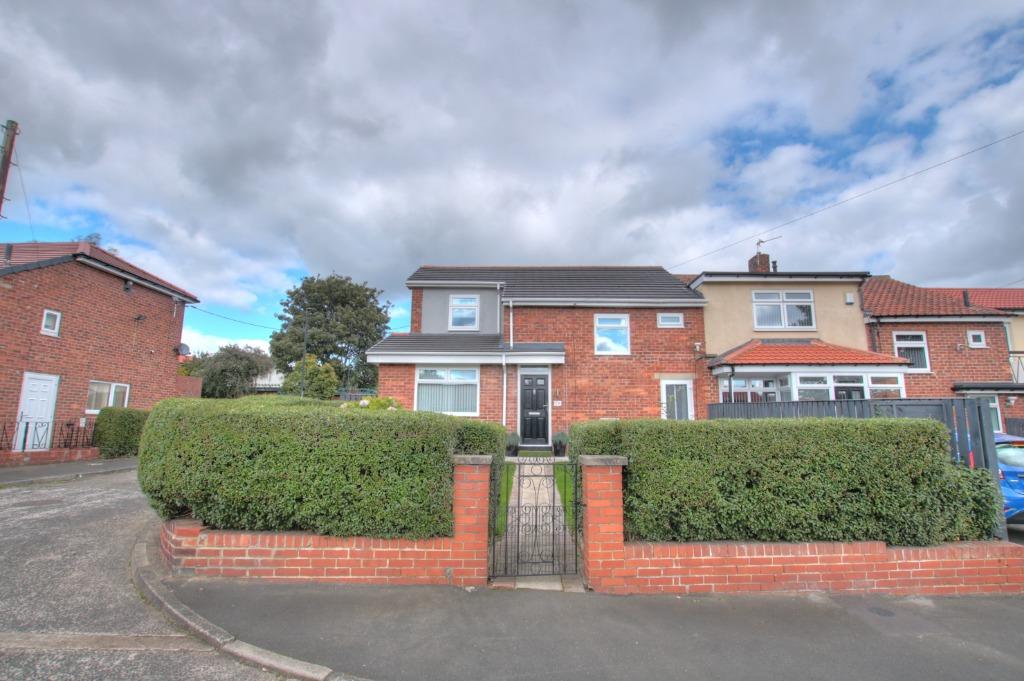 2 bedroom terraced house for sale in Keswick Grove , Slatyford