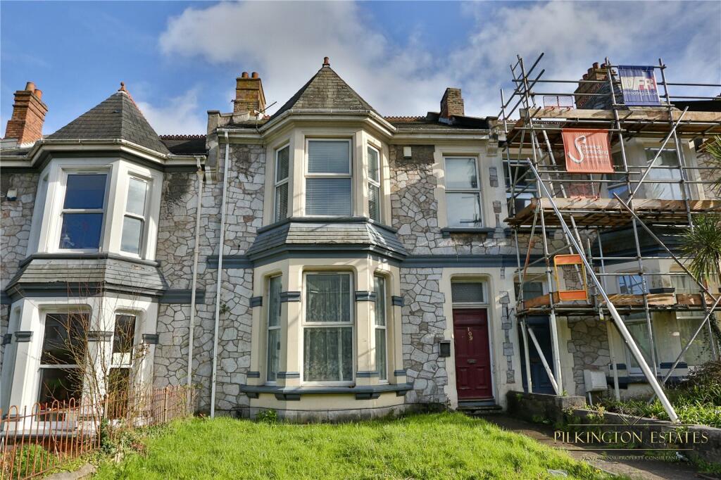 3 bedroom maisonette for sale in Milehouse Road, Plymouth, Devon, PL3