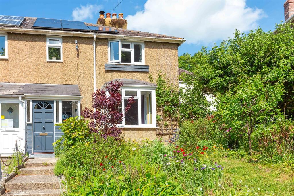 Main image of property: Sparacre Gardens, Bridport