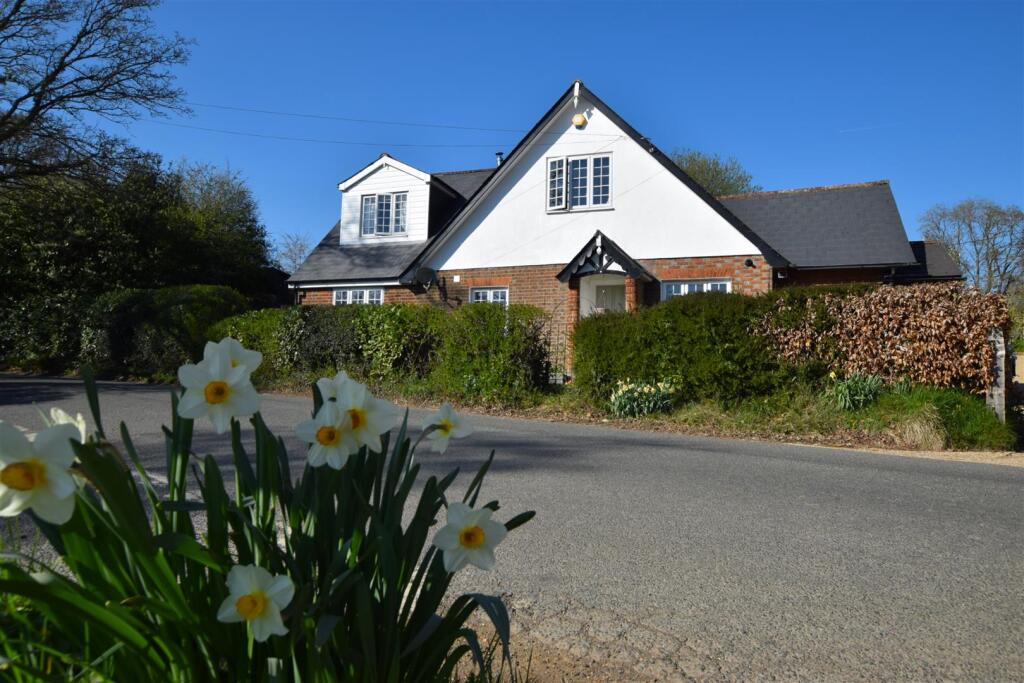Main image of property: Harts Green, Sedlescombe, Battle
