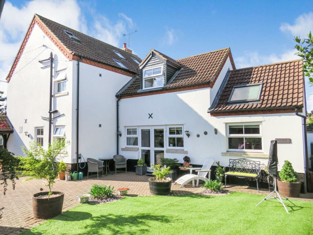 4 bedroom detached house for sale in Old Feltwell Road, Methwold, IP26