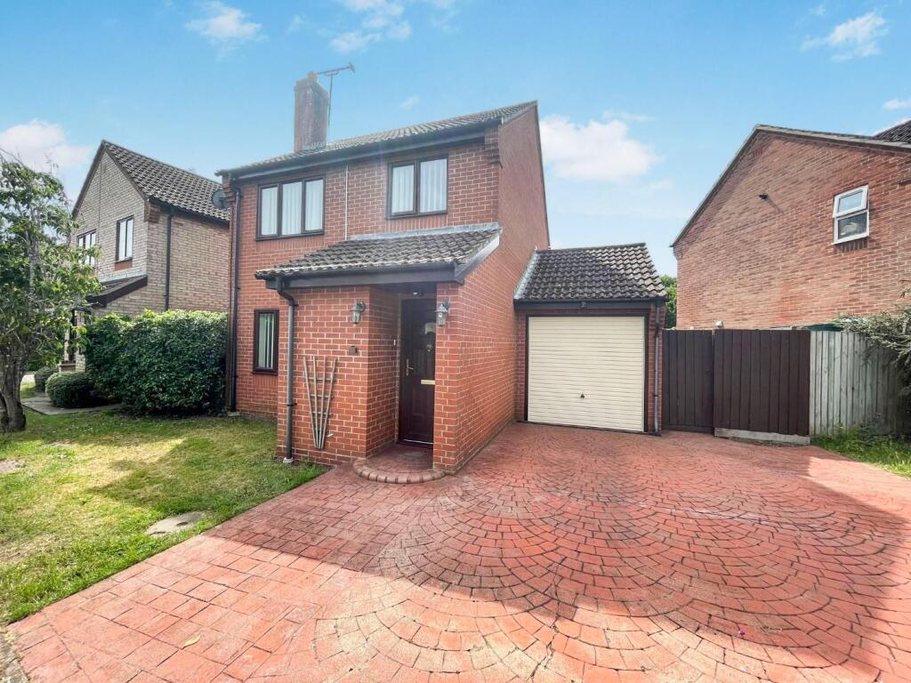3 bedroom detached house