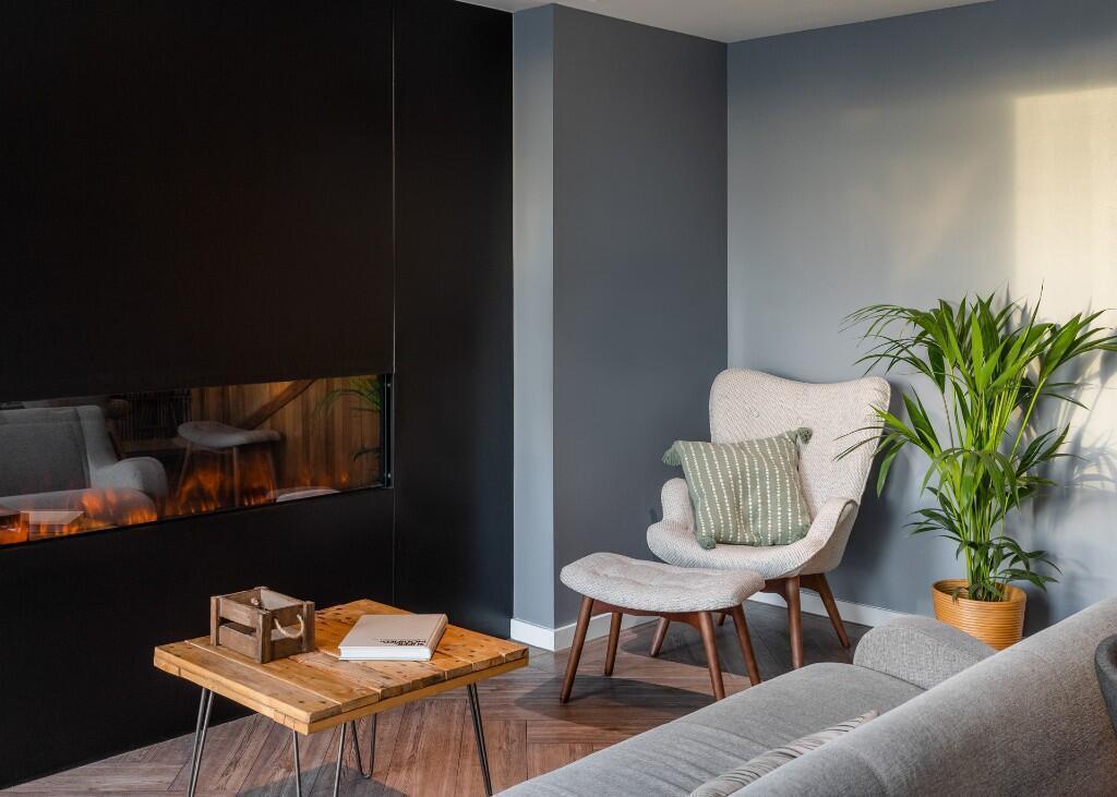 Main image of property: Old Oak Lane, London, NW10