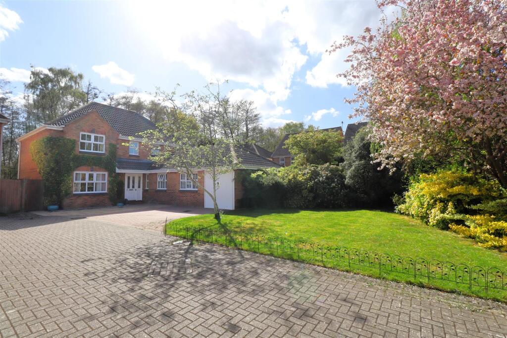 Main image of property: Wisley Gardens, Farnborough