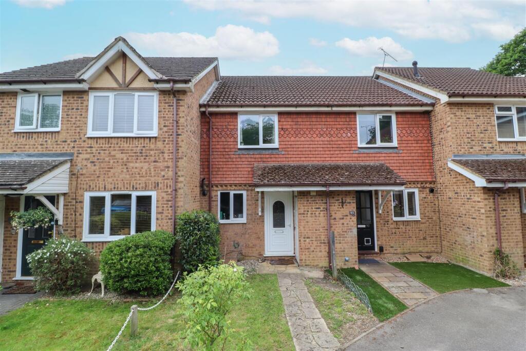 Main image of property: Nether Vell-Mead, Church Crookham, Fleet
