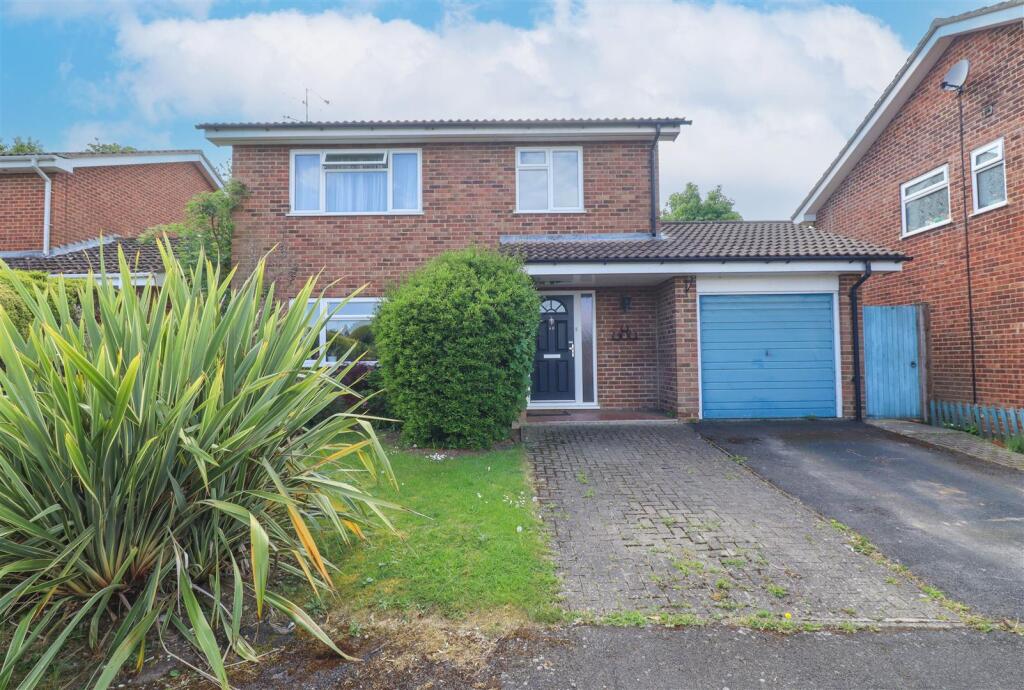 Main image of property: Laurel Close, North Warnborough, Hampshire