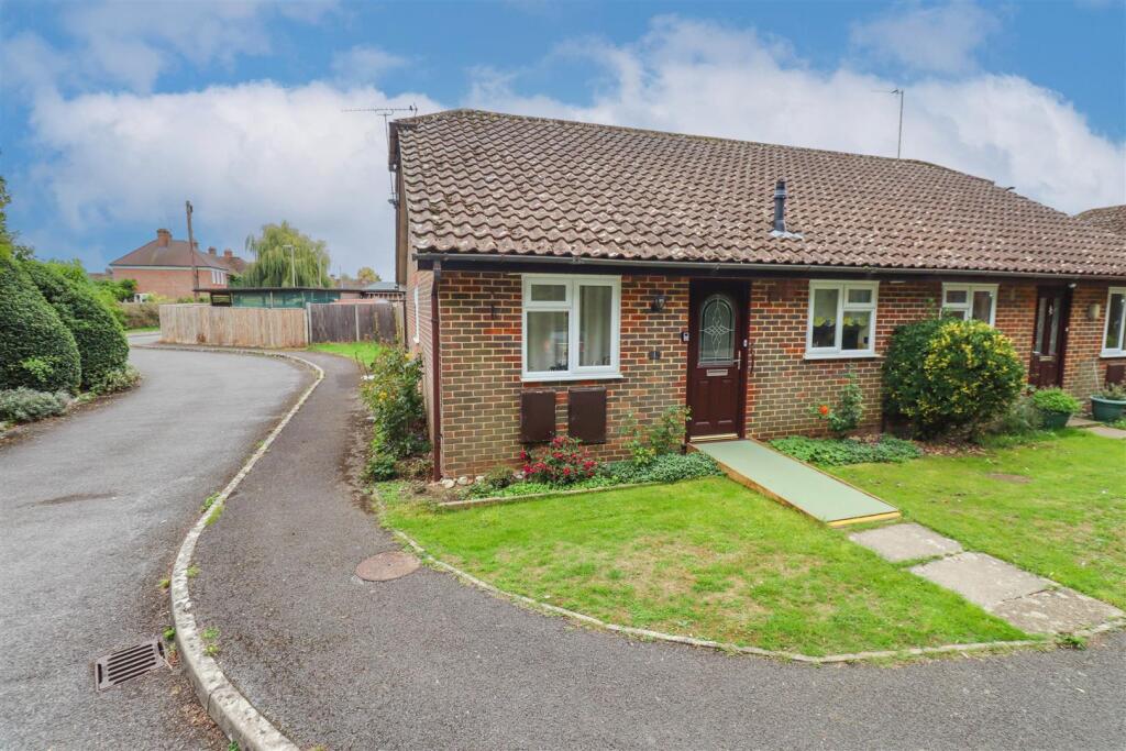 Main image of property: Ravelin Close, Crondall