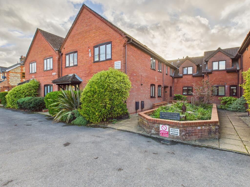 Main image of property: Springfields, Hazlemere Road, Penn, Buckinghamshire, HP10 8AS