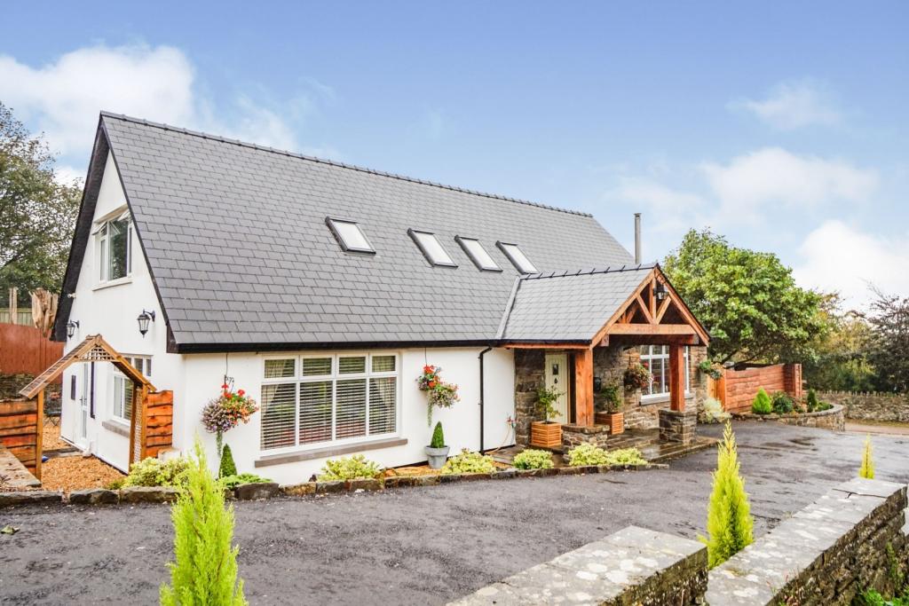 5 bedroom detached house for sale in Ty Gwyn, HeolyGraig, Porthcawl, CF36 5PB, CF36