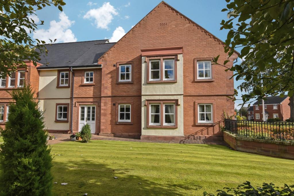 2 bedroom flat for sale in Chapel Brow, Carlisle, CA1 2PP, CA1
