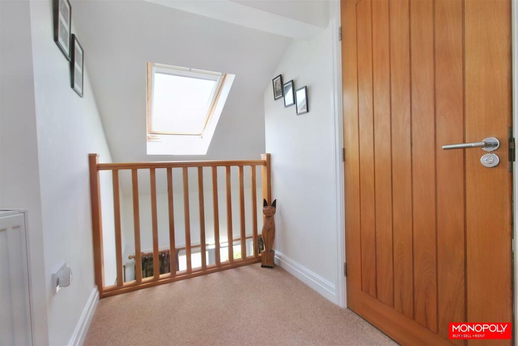 3 bedroom mews property for sale in Prion Road, Denbigh, LL16