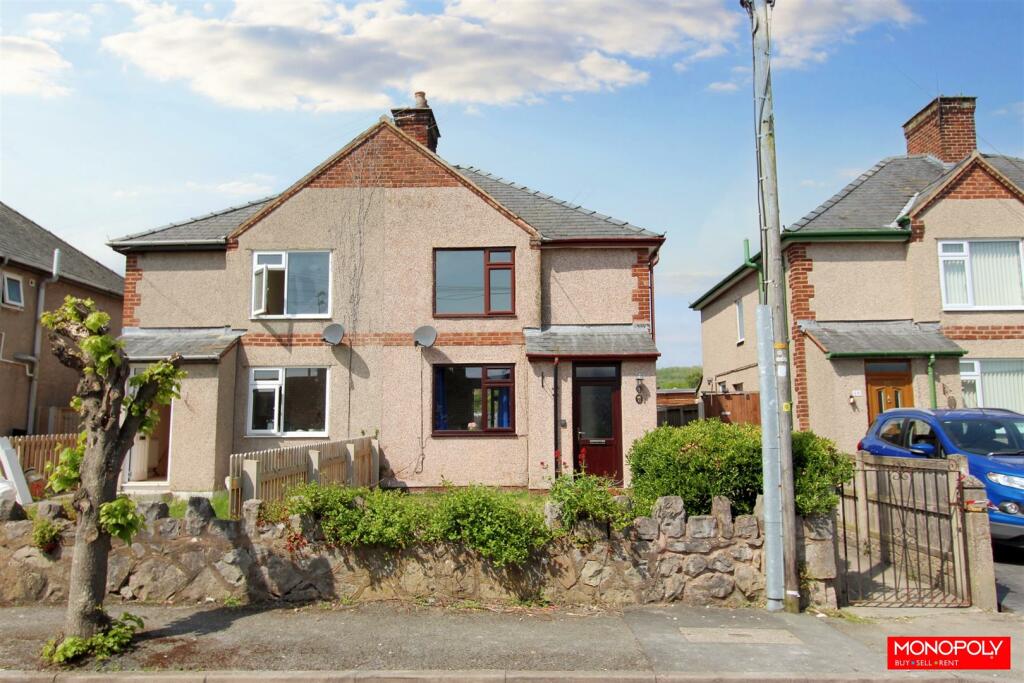3 bedroom semidetached house for sale in Clwyd Avenue, Denbigh, LL16