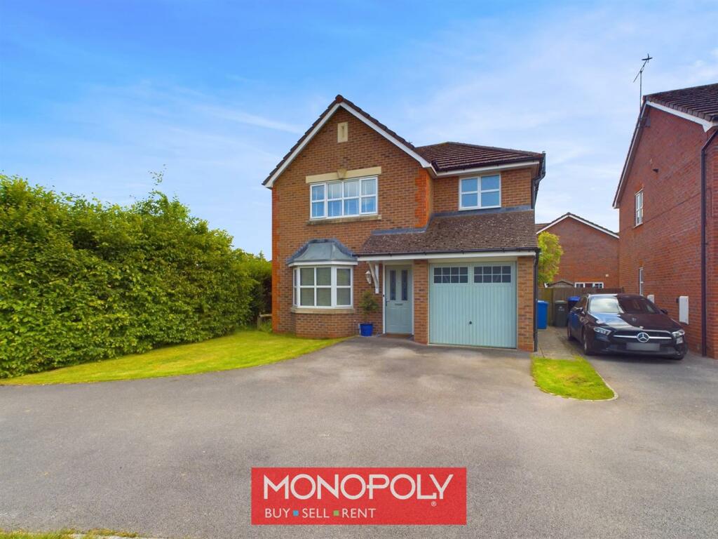 3 bedroom house for sale in Clos Beaumaris, Bodelwyddan, Rhyl, LL18