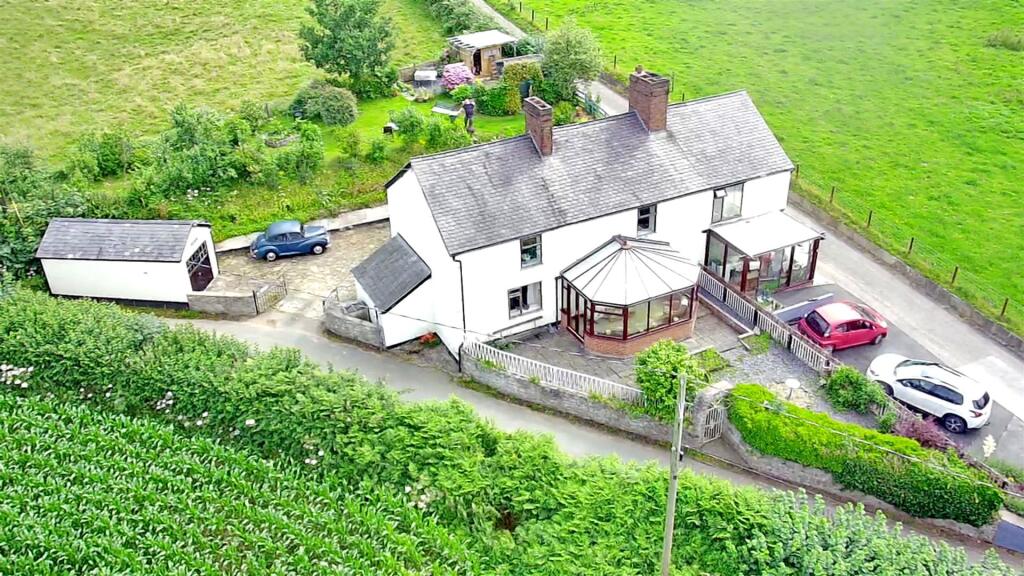 Main image of property: Hirwaun, Llanbedr Dyffryn Clwyd, Ruthin