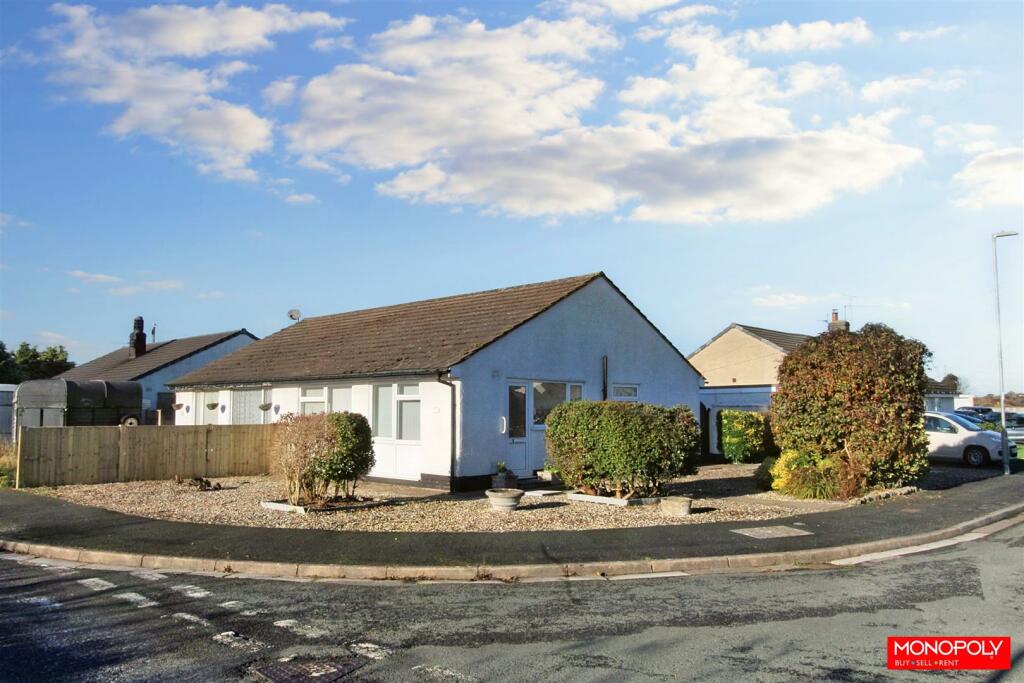 2 bedroom bungalow for sale in St. Michaels Drive, Caerwys, Mold, CH7