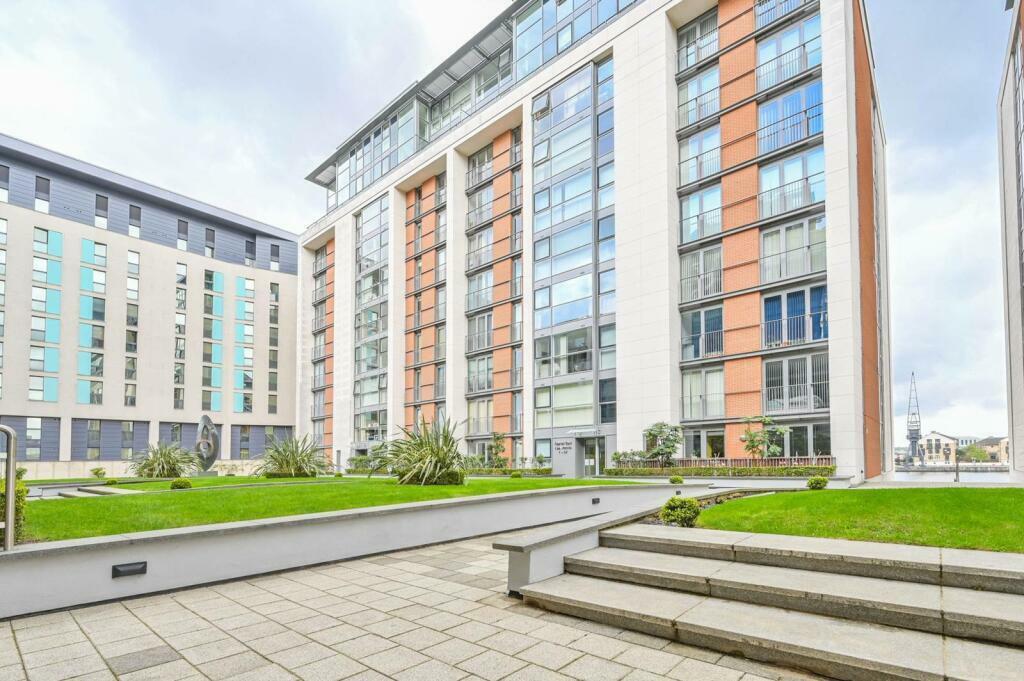 2 bedroom flat for rent in Capital East Apartment, 21 Western Gateway, Royal Victoria Dock, Excel, London, E16 1AS, E16