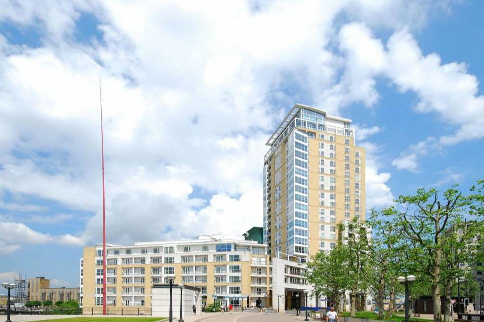 2 bedroom apartment for rent in Eaton House, Westferry Circus, Canary Wharf, London, E14 8SB, E14