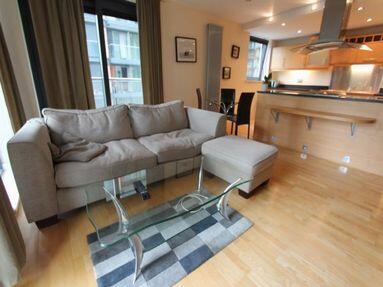 2 bedroom flat for rent in Millharbour, South Quay, Canary Wharf, London, E14 9NB, E14