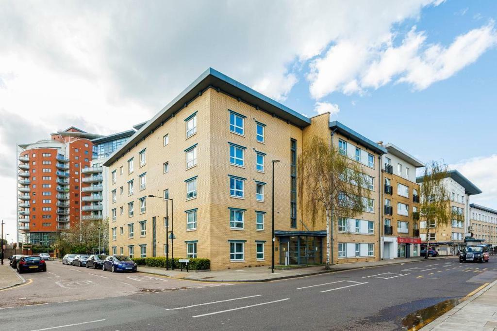 1 bedroom flat for rent in Venus House, 160 Westferry Road, Isle Of Dogs, Westferry, Canary Wharf, London, E14 3SF, E14